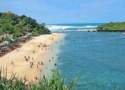 Pantai Slili: Pesona Tersembunyi dengan Keindahan Alam yang Memukau
