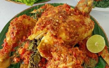 Ayam Betutu Bali: Gurihnya Rempah yang Meresap Hingga ke Tulang